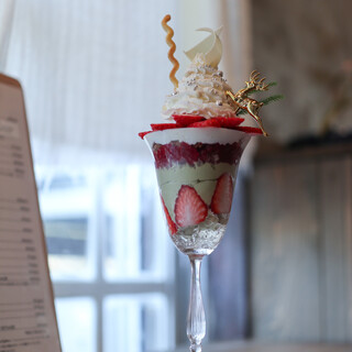 マコハハ トミティ デザインケーキ_0