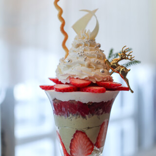 マコハハ トミティ デザインケーキ_1