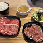 牛角食べ放題専門店 - 