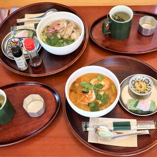 アジアンカフェ・亀山小屋_1