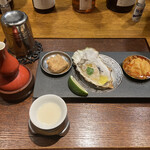 Spice Drunker　yabuya - 2品目 左から白子のアチャール、真牡蠣、ホヤのアチャール