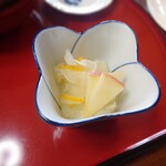 越路 さいかち庵 - 大根甘酢づけ