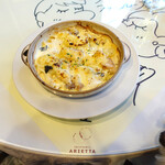 TRATTORIA  ARIETTA - 若鶏とポテトのグラタン