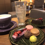 厨翠山   - ラウンジ