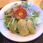 さくら本店 - (ﾗﾝﾁ)さくら定食 小鉢：しらすとなすのサラダ　2021.12.3