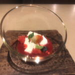 厨翠山   - 赤い果実、杏仁