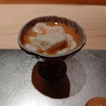 Sushi Ei - 鱈白子…イクラの裏ごし出汁にポン酢の泡のトッピング