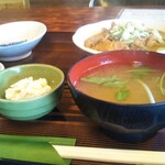 まつ食堂 - もつ煮定食