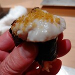 寿司栄 - とらふぐ炙り軍艦巻き