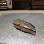 寿司栄 - サヨリ