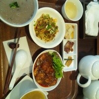 南青山エッセンス - エビチリ＆雑穀粥ランチ