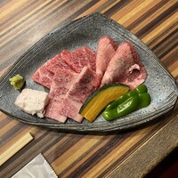 近江牛専門店 万葉 まえだ亭 - 