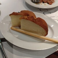 パリアッチョ 丸の内仲通り店 - フォッカチオ
