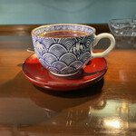 萬來行カフェ - ティーカップ。波千鳥。波間を共に。千を取り。縁起良い。