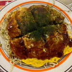 広島まるごと酒場 広島乃風 - 広島お好み焼き 肉玉そば 859円。