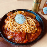 カフェレストラン うふふ - 鉄板ナポリタン＝880円 税込