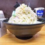 タンメンしゃきしゃき - タンメン（大盛）900円野菜増し（無料）、ライス（11:00-15:00無料）