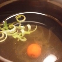 おたる政寿司 本店 - 吸い物にはカリカリ梅