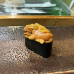 すし匠 - 馬糞雲丹軍艦