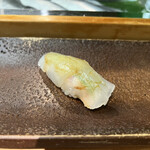 すし匠 - かわはぎのにぎり