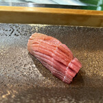 すし匠 - まぐろの血合いぎしのにぎり