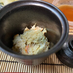 すし匠 - 香箱蟹の蒸し飯（シャリと蟹卵を和えたご飯）