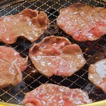 Yakiniku Shuen Kuidaore Hanareya - 上タン塩