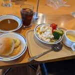 ステーキガスト - 私の食前飯…カレー・フォカッチャ・パン・サラダ・コーンスープ…