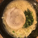 濃厚豚骨ラーメン いちれん家 - 