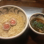 麺鮮醤油房 周月 - つけ麺あつもり