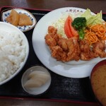 小野沢食堂 - 唐揚げ定食ご飯大盛り