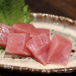 Kanayama Fuji Sakaba - マグロの刺身