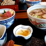 四季の味そば処 二見屋 - 