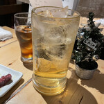 肉小屋 - デカジョッキで角ハイ