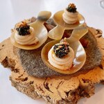 MAISON LAFITE - パスタの上にギャビア