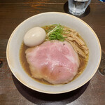 大磯 海そば - 味玉醤油ラーメン950円