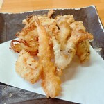 天ぷら徳家 - えび、いか、舞茸、玉ねぎ