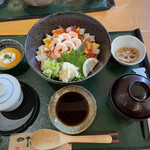 Onigajou - チラシ丼