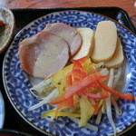 ニューヨーク - チャーシュー・玉子サラダ