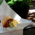 軽井沢のころっけやさん - 特製メンチパン