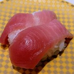 魚べい - 令和3年12月
            魚べい創業祭
            南まぐろ中トロ 110円