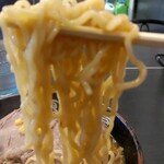 東麺房 - 麺リフト