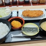 Matsunoya - 徳朝ロースかつ定食大コロッケ