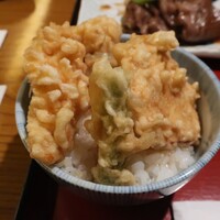 横浜 瀬里奈 浪漫茶屋 - 天丼