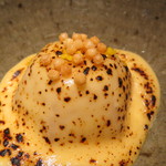 神保町 傳 - 蕪のクレーム・ブリュレ、あられを乗せて1