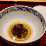 銀座 しのはら - 栗唐揚げの薄葛かけ