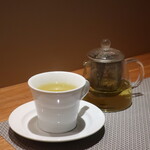 フィエルテ - カモミールのハーブティー