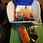 かんき楼 - 山菜豆腐と豆腐田楽