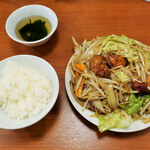 肉野菜炒め ベジ郎 - 野菜炒め 定食（醤油） 肉中盛り 野菜マシ