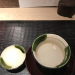 汐見 - ちょっと贅沢なコース７０００円。蕎麦湯。先付の代わりに提供されます。